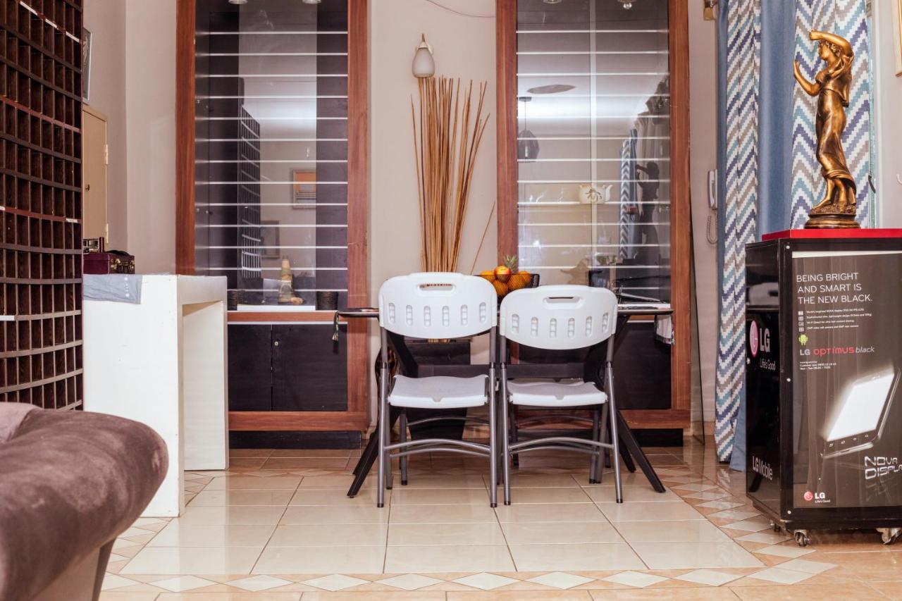 Birdville Bnb Guest House 哈博罗内 外观 照片