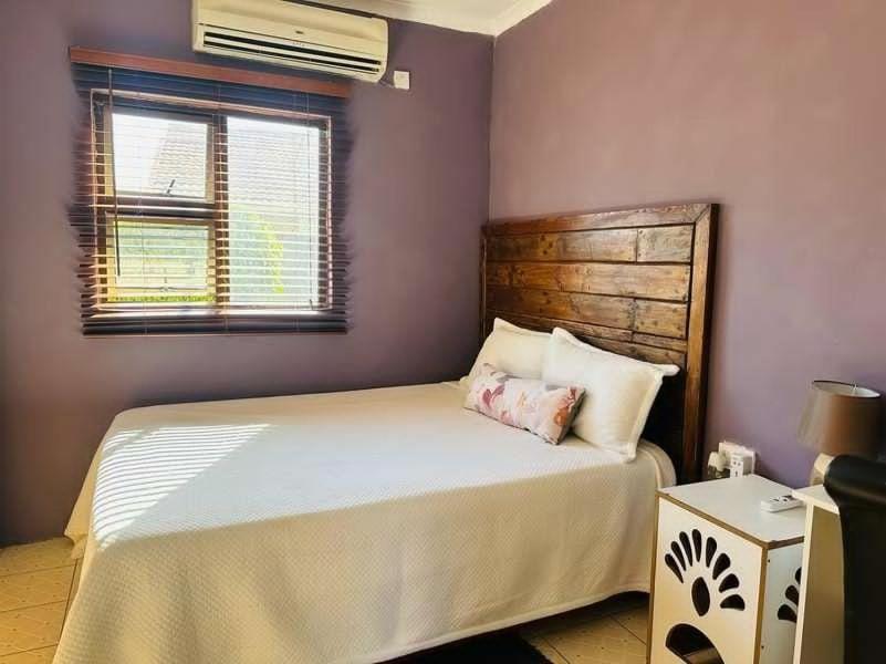 Birdville Bnb Guest House 哈博罗内 外观 照片
